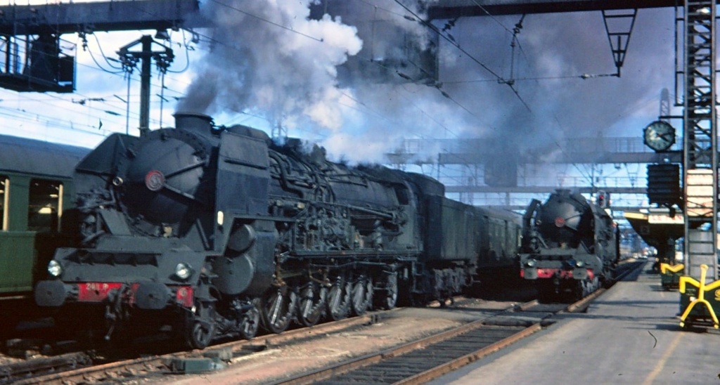 LE MANS de la vapeur au TGV photos de 1937 à nos jours Le_man20