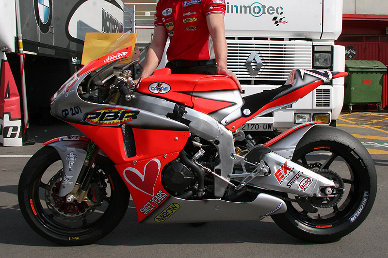 Moto2 GP VS Moto2 CEV Img_8319