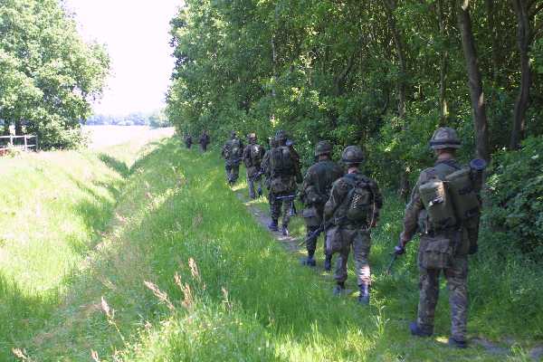 Photos des forces armées Néerlandaises Kct_en10