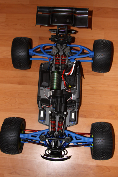 Mon E-revo brushless - Page 3 Img_0715