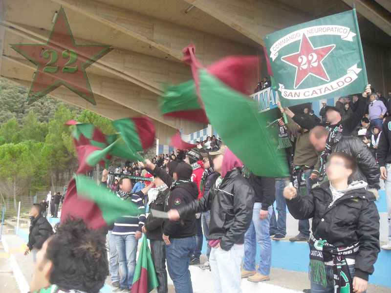 Stagione Ultras 2010-2011 - Pagina 2 275