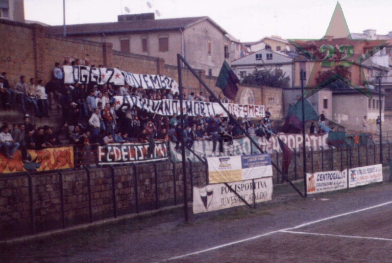 Stagione Ultras 2003/2004 - Pagina 2 429