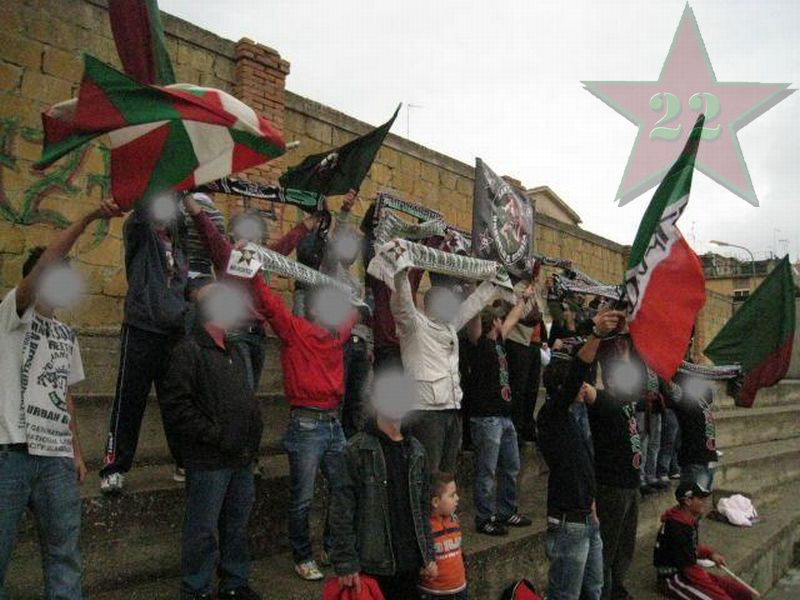 Stagione Ultras 2008/2009 - Pagina 2 Cnsc_240