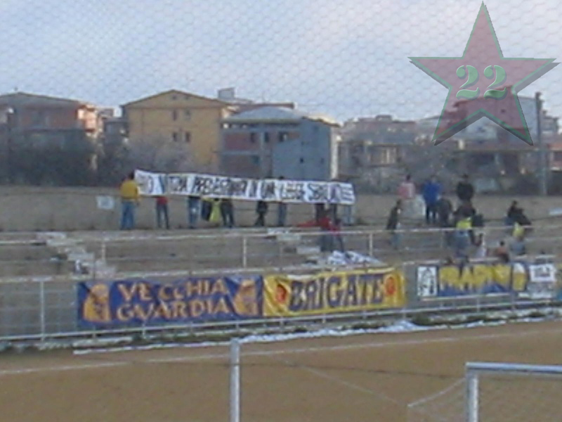 Stagione Ultras 2005/06 - Pagina 4 Cnsc_911