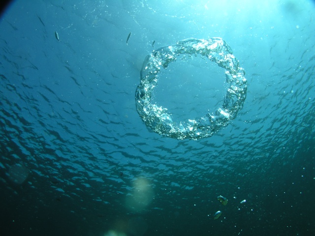 April Photo Challenge - Reflection & Bubbles Menorc10