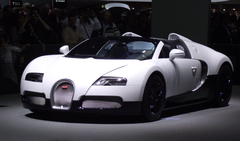Reportage de Fast Ourson sur le Salon de Geneve  Veyron10