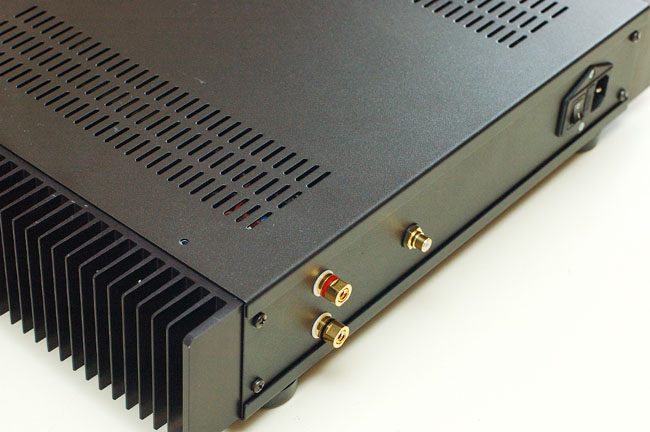 Nuovo Amplificatore HEAO (National LM4780 parallelo/ponte) - concorrenza al TA3020? - Pagina 4 Rear10