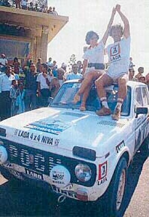 toute l'histoire des lada de 1978 a 1995 chapeau bas Mme . Briavo10