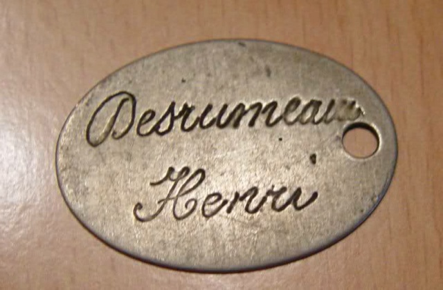 La plaque d'identité modèle 1881  10_1158