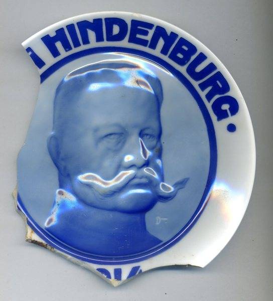 Les objets patriotiques à l'effigie du maréchal Hindenburg  11_0_p15