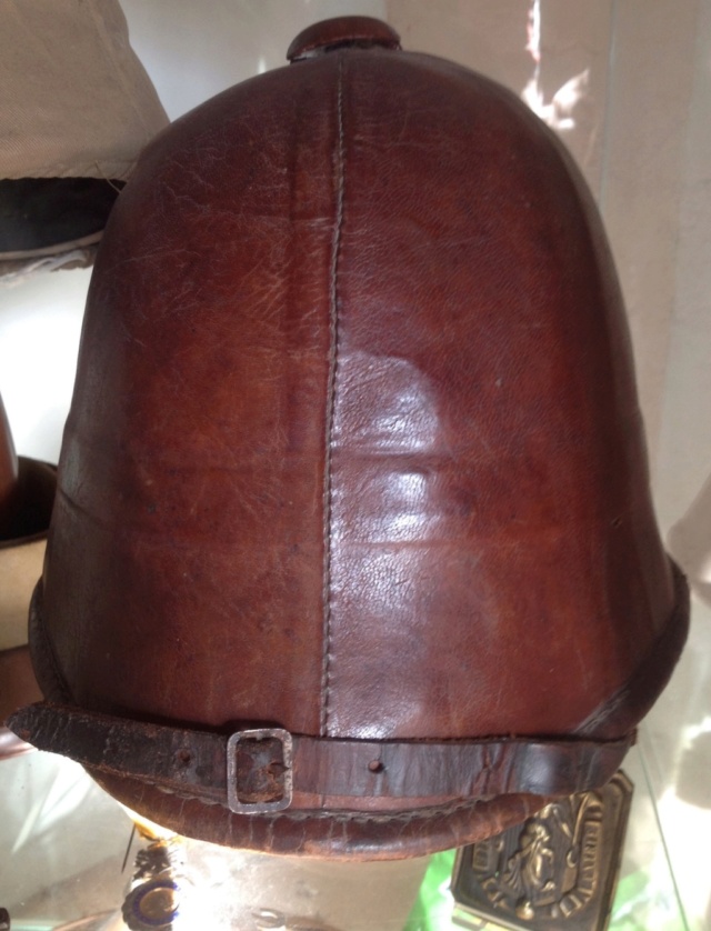 Le casque colonial modèle 1886  11_290