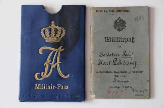 Les pochettes pour Militärpass et Militärpapiere  12_173