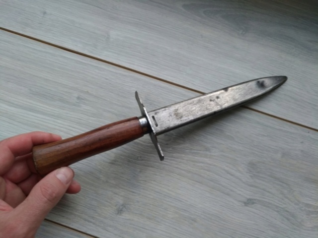 Le poignard Vengeur modèle 1916  12_1811