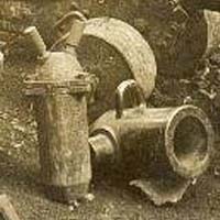Le mortier Louis-philippe, ses projectiles (bombe à cornes,..)  1_0_tu10
