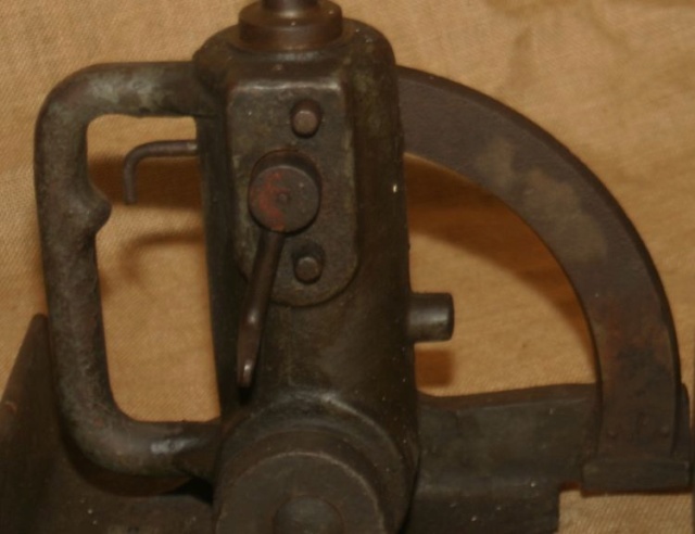 Le Granatenwerfer 1916 et ses accessoires  3_628