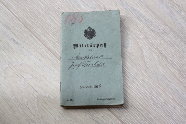  - Les Militärpass  8_0_le24