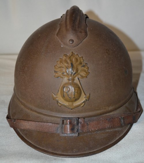 Photothèque : le casque Adrian de l'infanterie coloniale  9_0_ad10