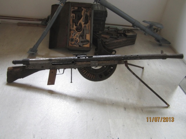 Le fusil-mitrailleur Chauchat et ses accessoires  Chasse12