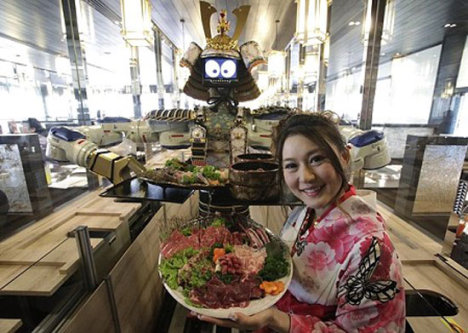 Les robots Samourai du restaurant Hajime à Bangkok Hajime10