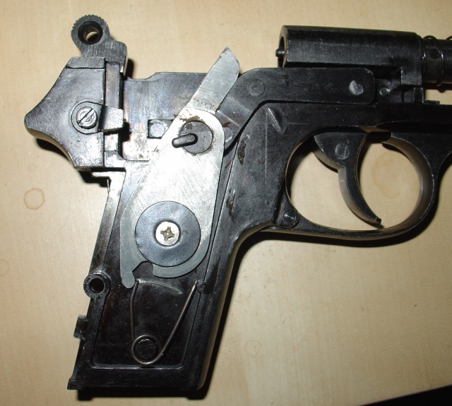 MGC (?) PPK, identification help and parts needed Ppk-de10