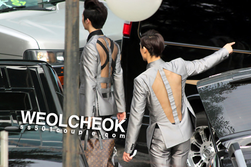 [STALK 2010/06/13] SS501 leaving after SBS Inkigayo recording Ss_ink11