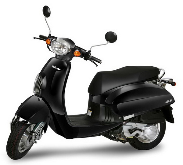 Kymco Like 125, SYM Fiddle II 125, Daelim Besbi 125, Piaggio Vespa S 125: Ciudadanos seductores Daelim11