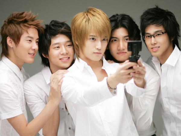 Grupo DBSK 19822110