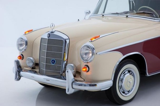 Les Mercedes-Benz 220 SE coupé / cabriolet  (W128) " Ponton" 1958 - 1960 25183411