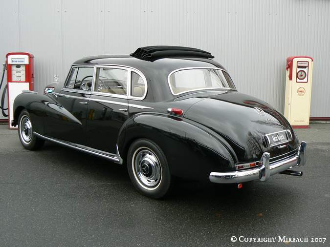 [Historique]Les Mercedes 300/300b/300c/300d (W186 W189) 1951-1962 3_67512