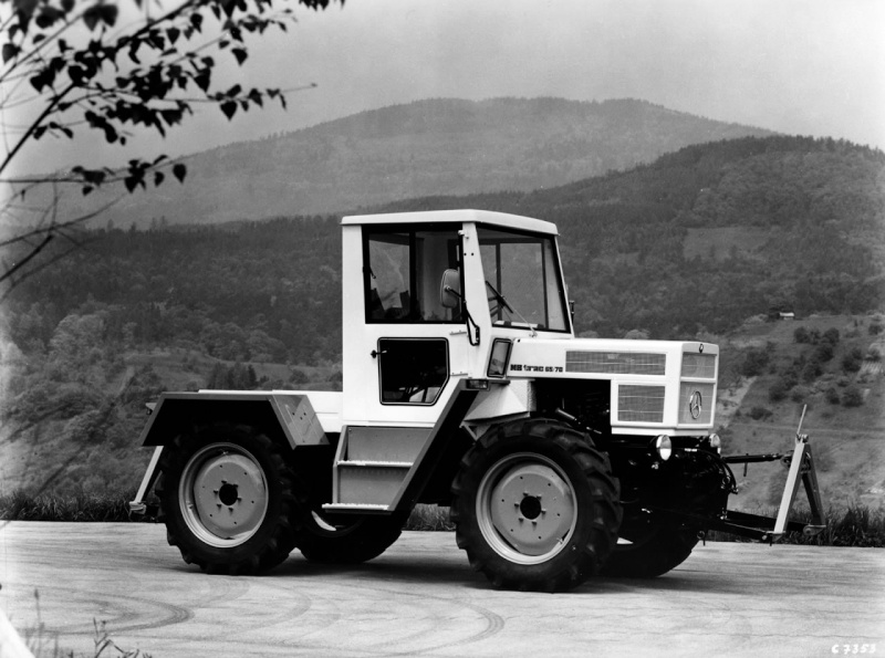 [Historique] Le légendaire Unimog Mercedes-Benz   44259410