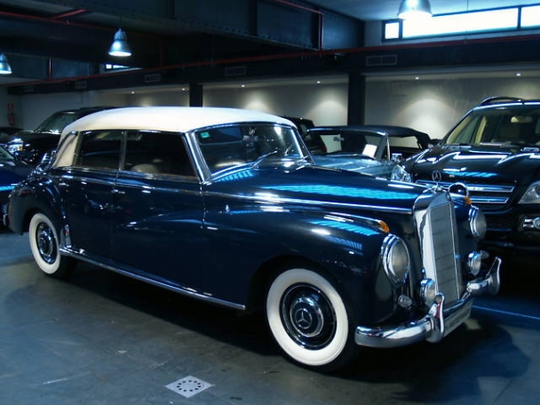 [Historique]Les Mercedes 300/300b/300c/300d (W186 W189) 1951-1962 99002310