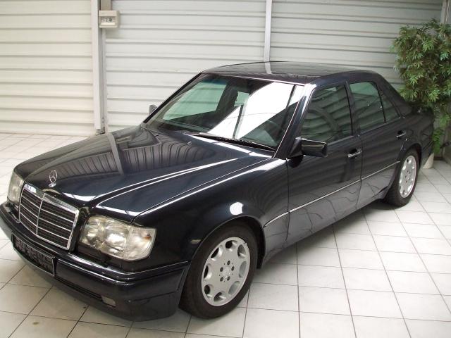 [Historique] Mercedes 300 E AMG (W124) 1988 - 1990 D_030410