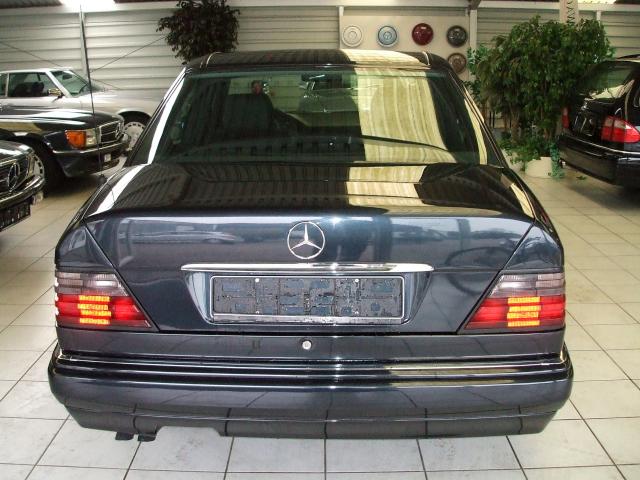 [Historique] Mercedes 300 E AMG (W124) 1988 - 1990 D_d76910