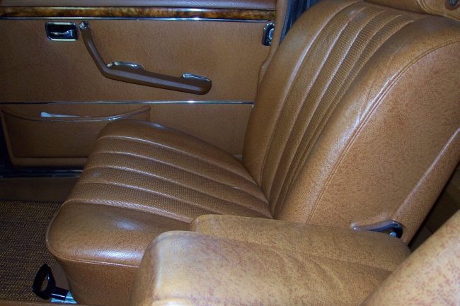 [Historique] La Mercedes 300 SEL 6.3 (W109) 1968-1972 Dcp_2115