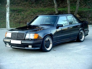 [Historique] Mercedes 300 E AMG (W124) 1988 - 1990 Dsc08712