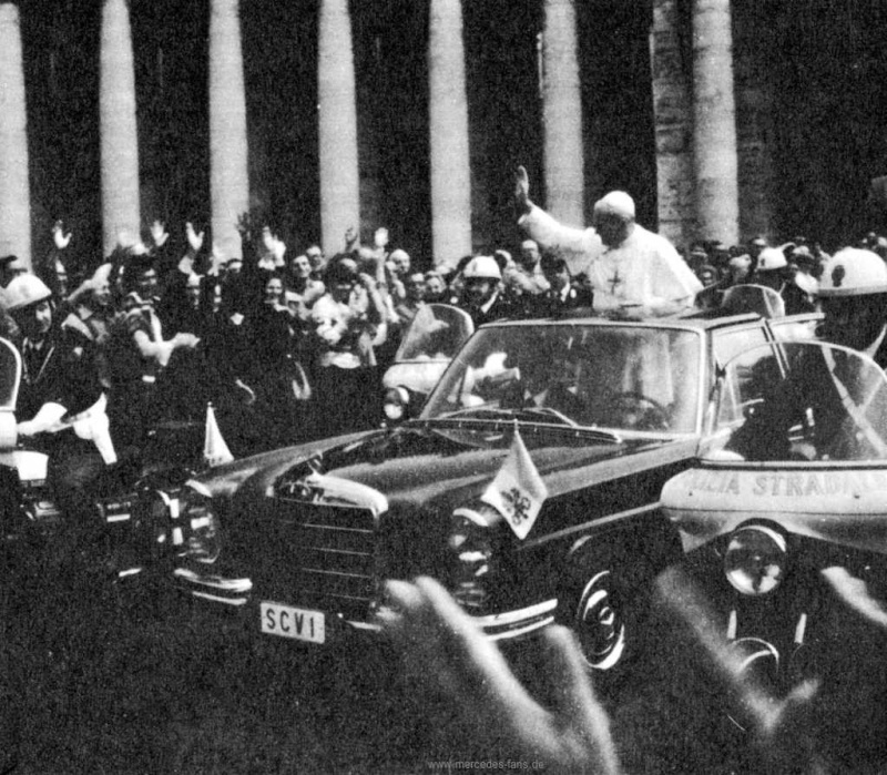 [Historique] Mercedes-Benz fournisseur du Vatican Merc1020