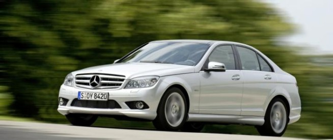 Mercedes  W204 : Déjà un million d'exemplaires vendus Merc1098