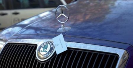 [Photos] Publicité Mercedes-Benz - tous modèles   Merc1854