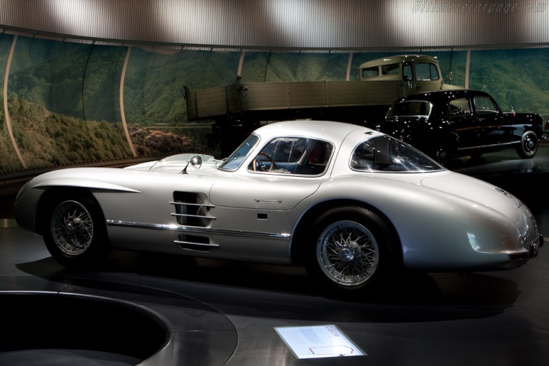 [Historique]Mercedes 300 & 300 SLR Uhlenhaut Coupé 1955 (W196) Merce590