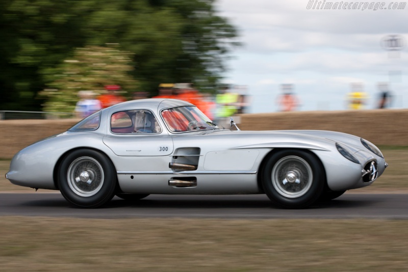 [Historique]Mercedes 300 & 300 SLR Uhlenhaut Coupé 1955 (W196) Merce595