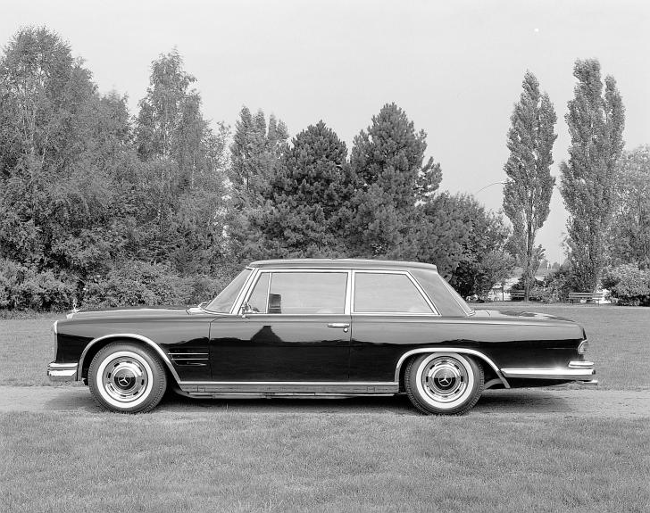 [Historique] La Mercedes 600 (W100 1963-1981) W100_611