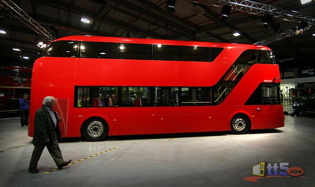 الباصات الجديدة في لندن 7o17