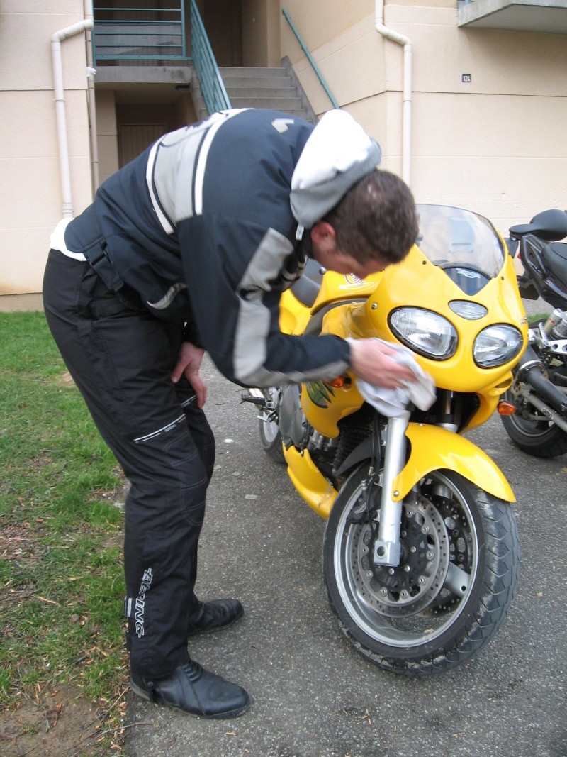 comment bien nettoyer sa moto par vince Img_5427