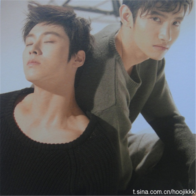 [Foto] TVXQ - Album Reempacar  2299