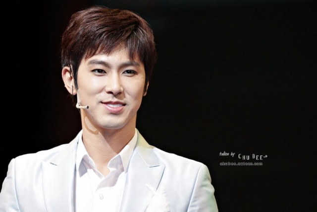 Yunho en el musical de Goong 673