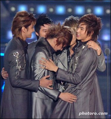 Dbsk hace un año  B8wak110