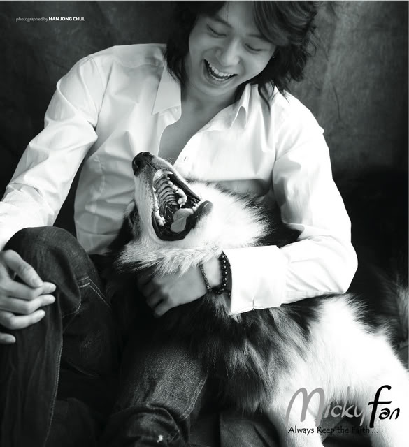 Yoochun y Su mascota "Harang" Micky15