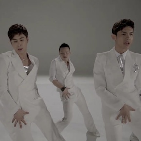 TVXQ versiones MV bailar la versión de "Antes de U Go"  Untitl23