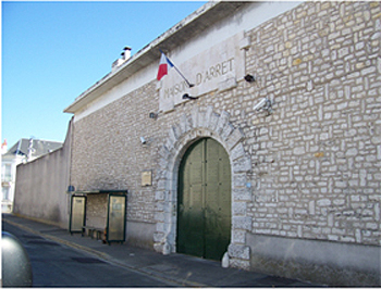 Etablissement Pénitentiaire - Maison d'Arrêt / Tours. Tours10