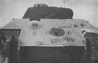 Flakpanther ausfD 1/35 fini - Page 4 Panzer10